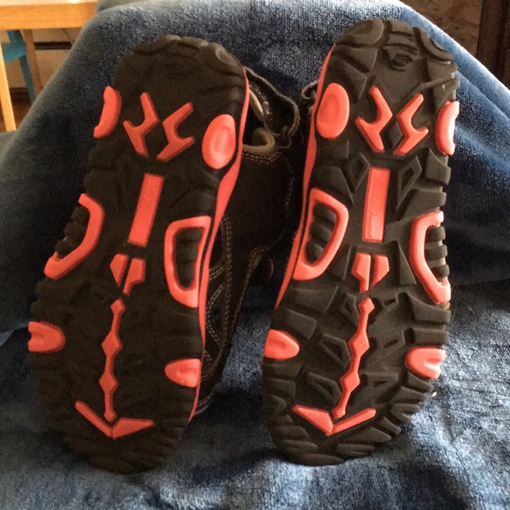 Sandals - Picture 3 of 4